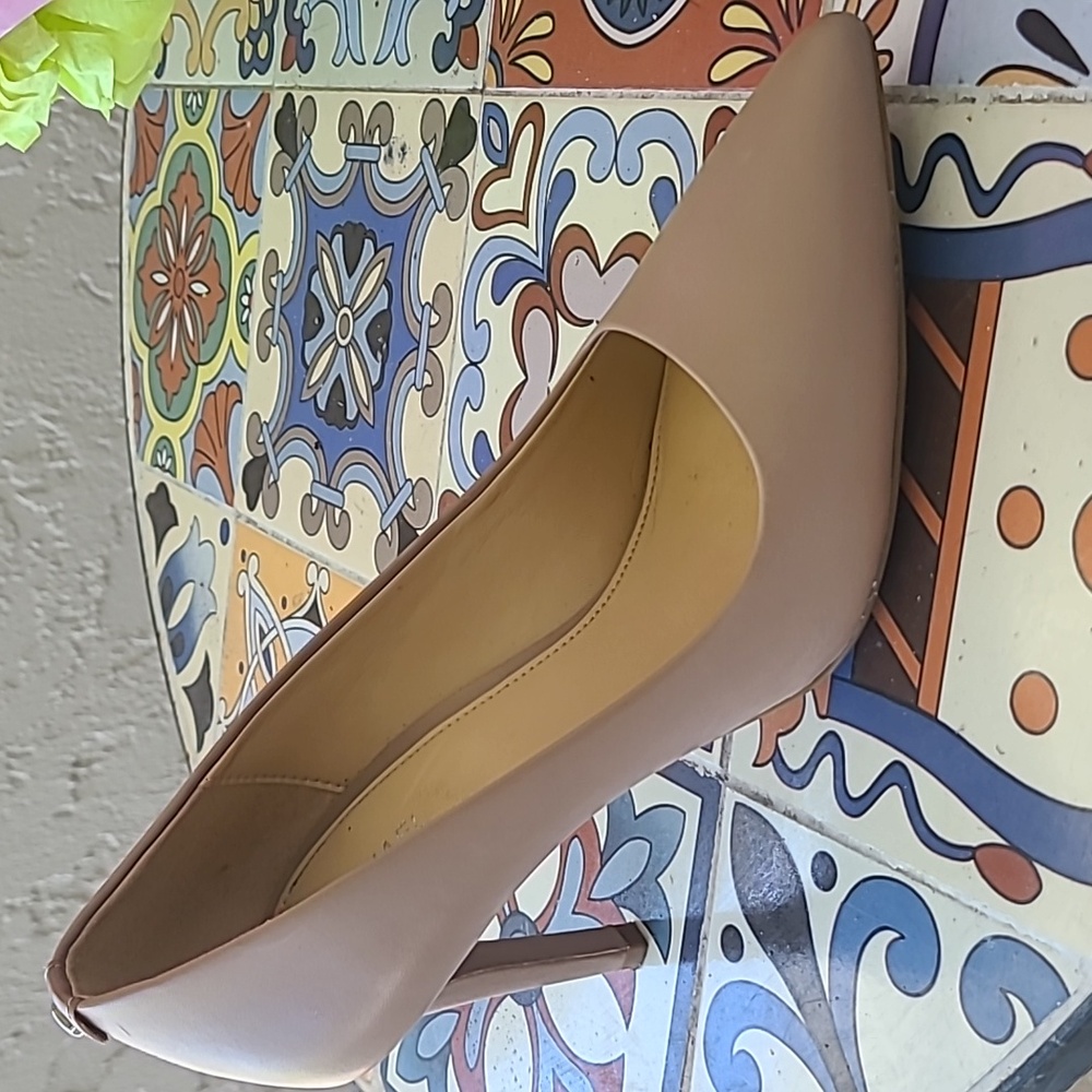 Nude Michael Kors heels